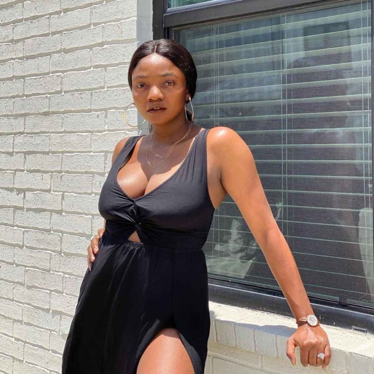 Simi Net Worth, Biography, Husband, all Songs and Facts